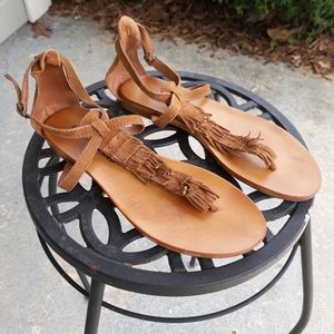 Lucky Brand Wekka leather thong sandals size 7.5